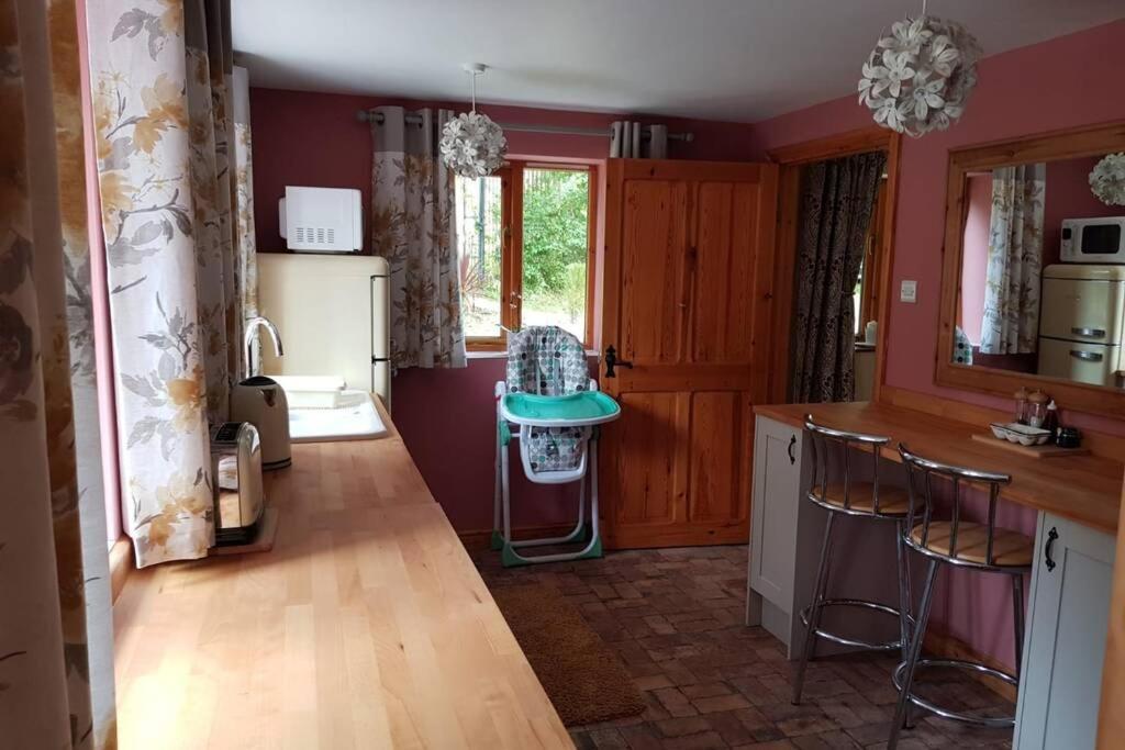 Rowan Cottages With Panoramic Views Of The Stiperstones And Walks On The Doorstep Shrewsbury Kültér fotó